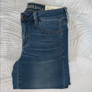 American Eagle Low Rise Jegging NWT
